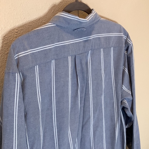 EUC Eddie Bauer Casual Button Down Long Sleeve - Picture 8 of 10